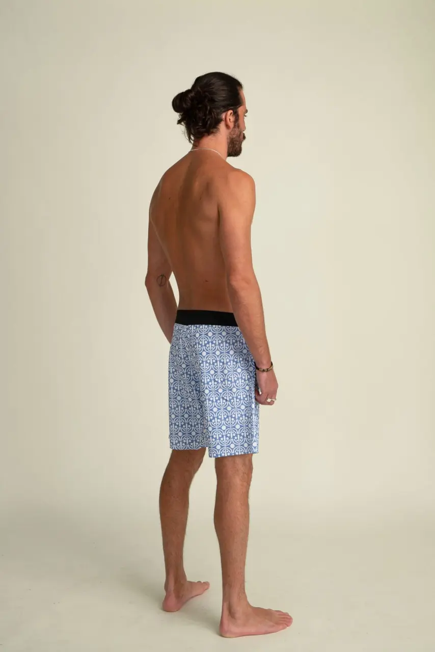 Futah - Short de Bain Bleu & Blanc Flora (3)