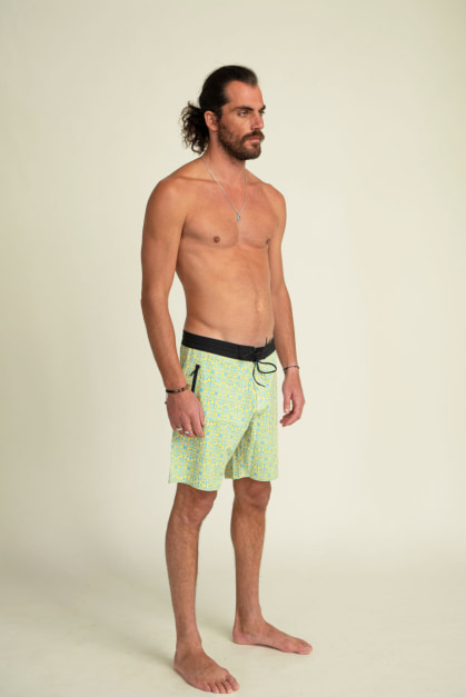 Flora Yellow & Water Boardshorts (2)